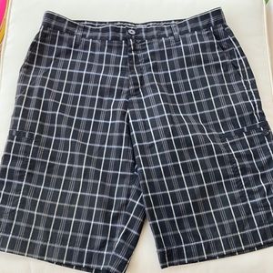 Adidas Men Golf shorts size 34 excellent condition